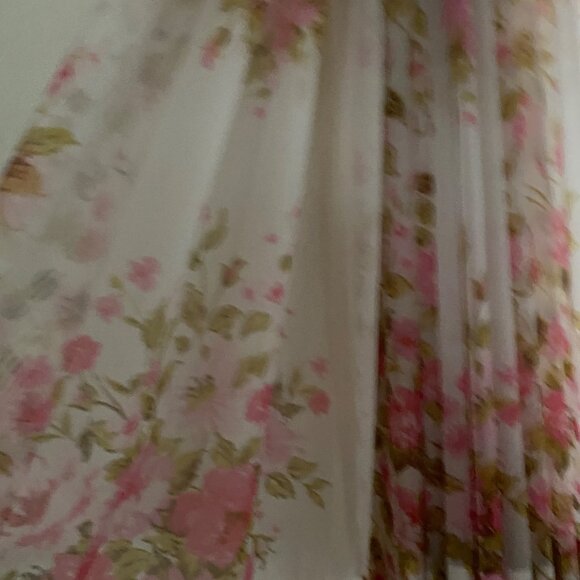 Vintage 50s Drape Curtain Weighted Corners Floor Length Gauzy White Rose 48"x96" - Picture 7 of 7